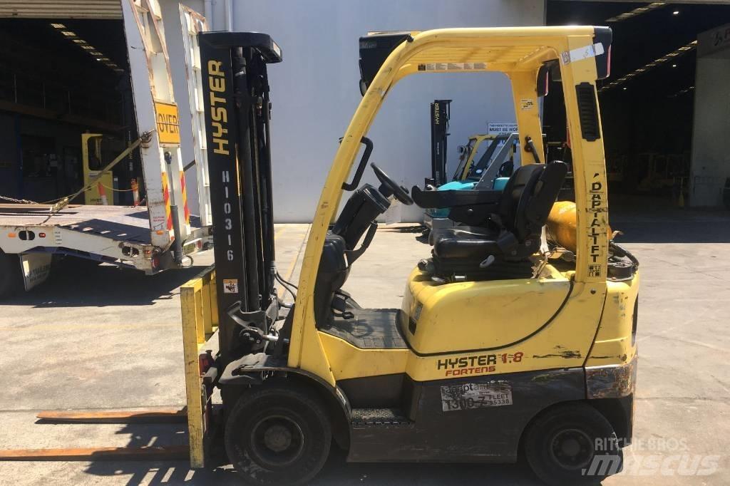 Hyster H1.8XT Chariots GPL