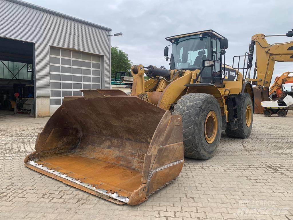 CAT 966 K Chargeuse sur pneus