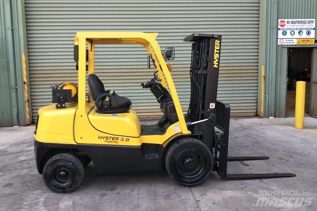 Hyster H3.0TX Chariots GPL