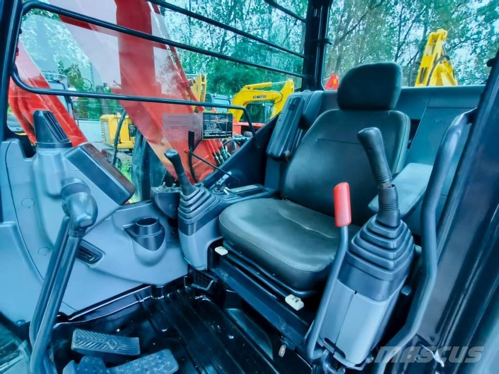 Hitachi ZX 70 Mini pelle < 7t