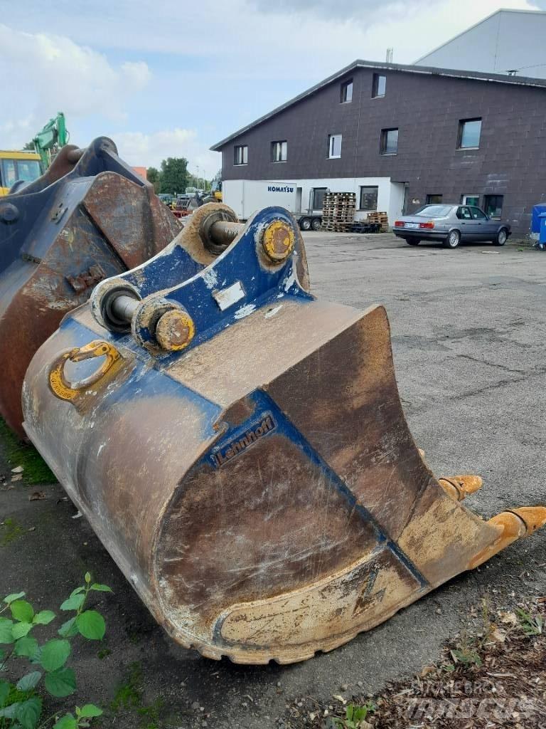 Komatsu HB365 Pelle sur chenilles
