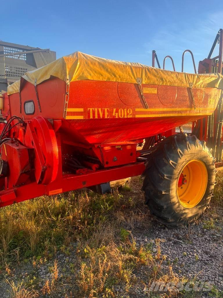 Överum 4012 Semoir à engrais