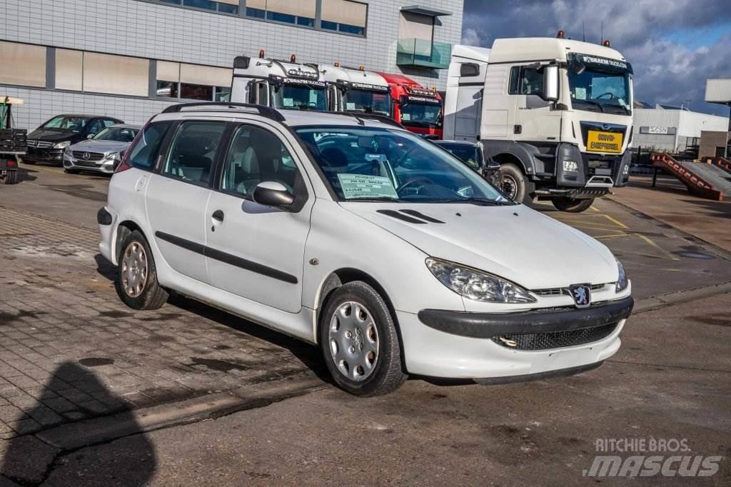 Peugeot 206 SW Voiture