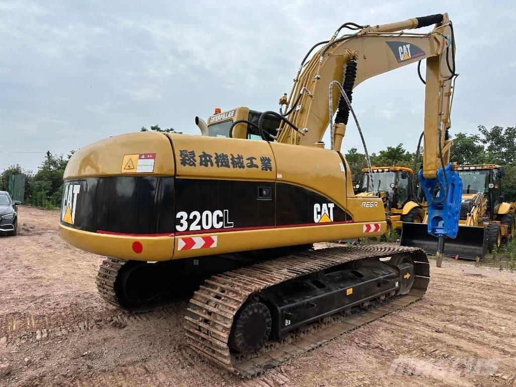 CAT 320 C L Pelle sur chenilles