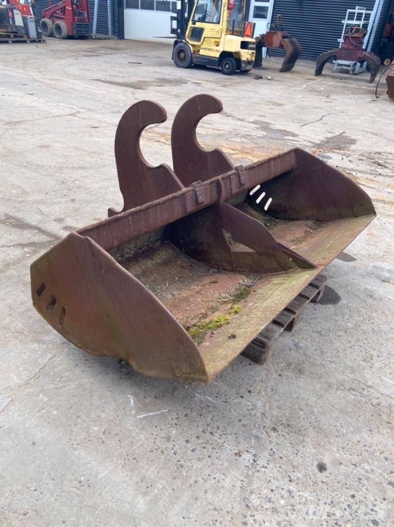  Andet 2000mm Godet