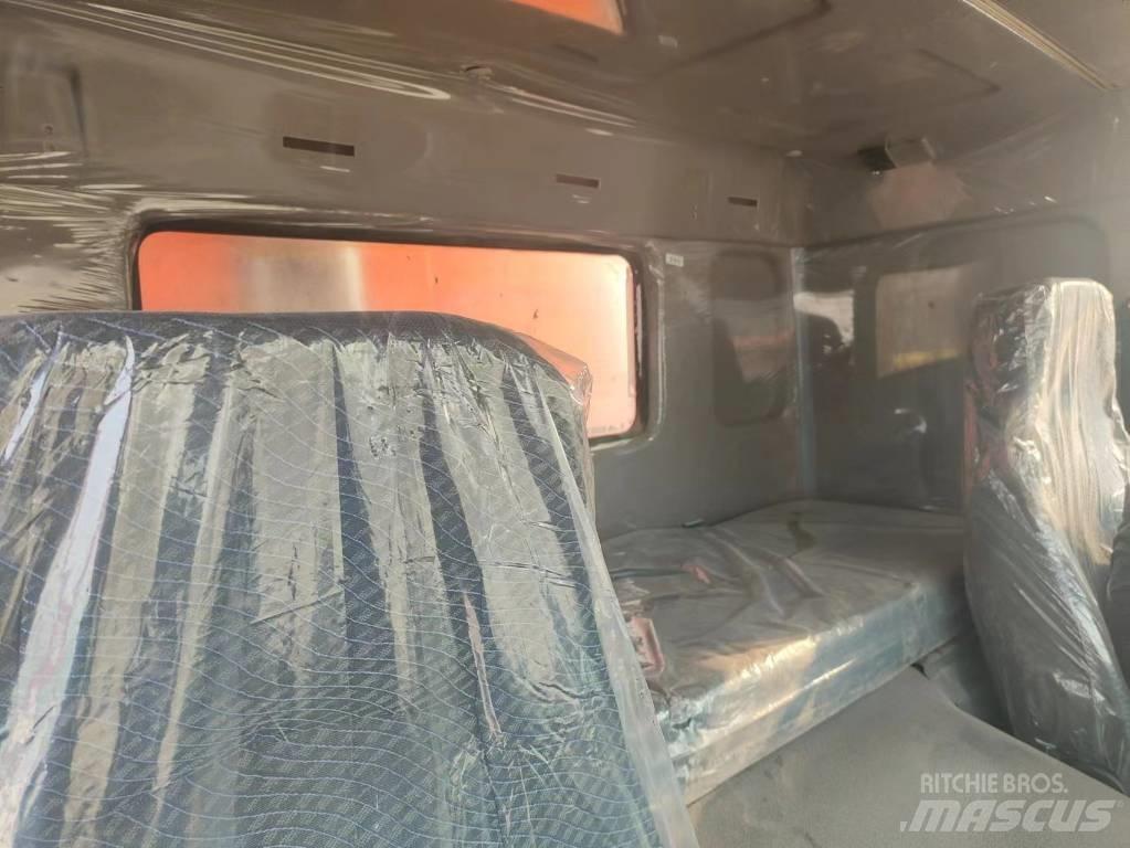 Howo 371 8x4 Camion benne