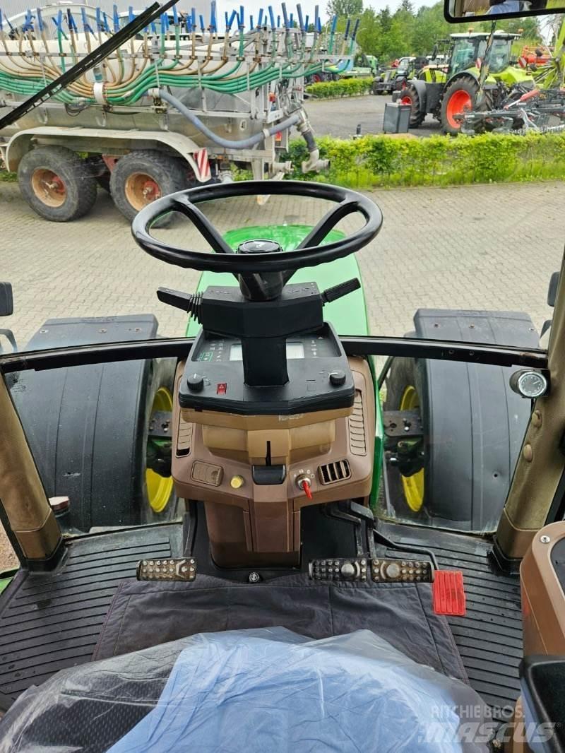 John Deere 7800 Tracteur