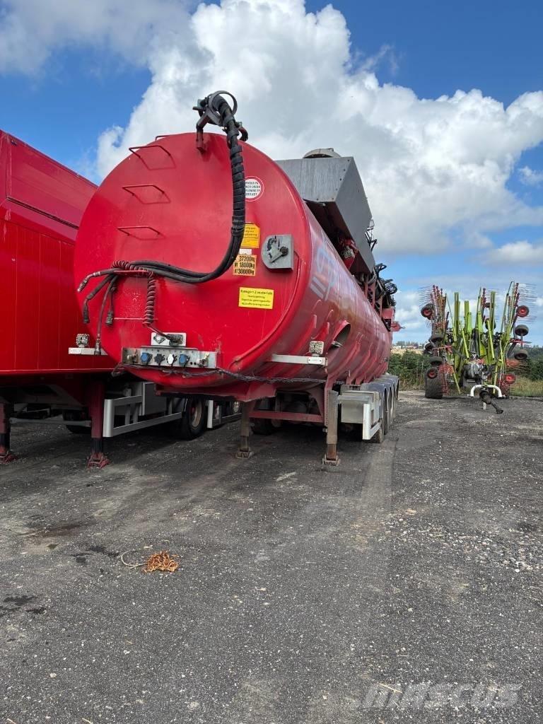 AMT AP gylletrailer Semi remorque citerne