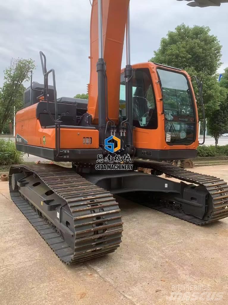 Develon DX 215 Mini pelle 7t-12t