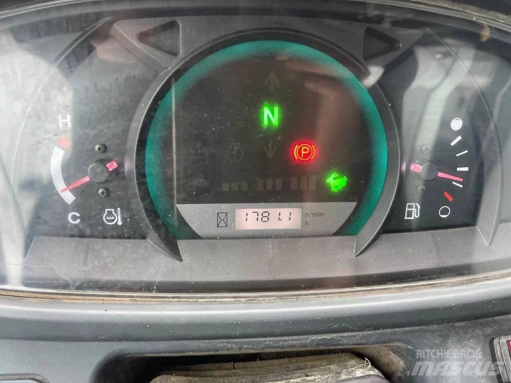 Kubota R065 Chargeuse sur pneus