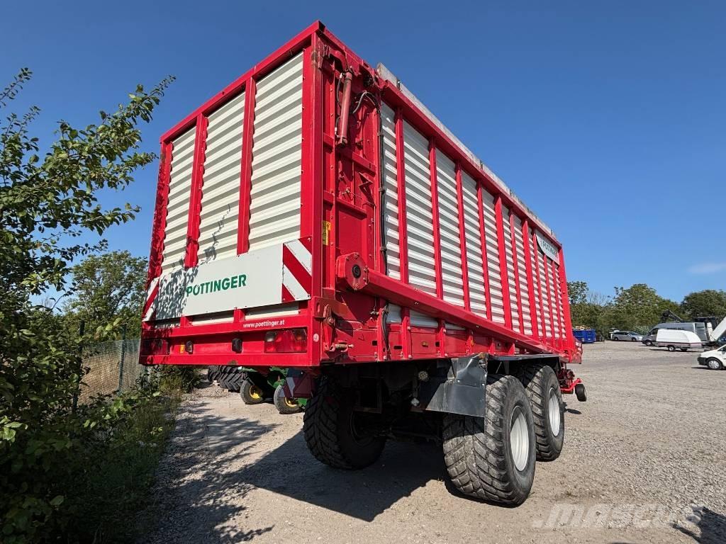 Pöttinger Jumbo 7210 Remorque autochargeuse