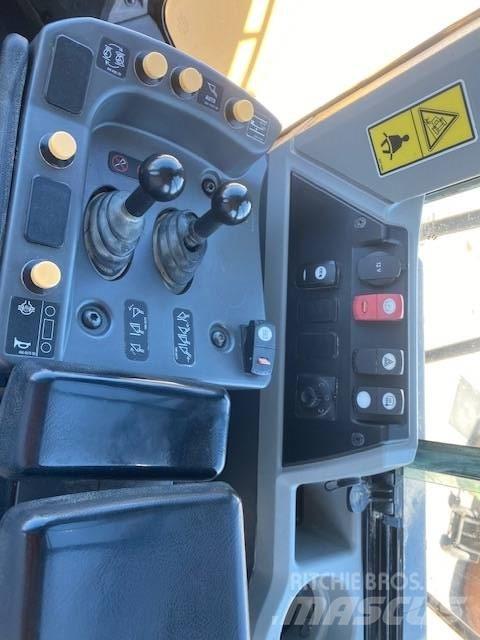 CAT 972 M Chargeuse sur pneus