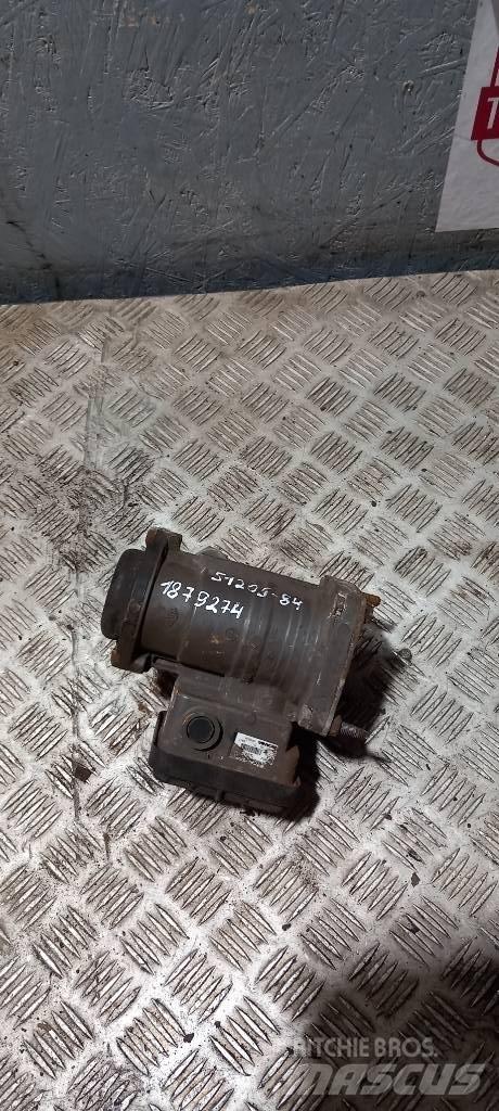 Scania R 440.   1879274 Freins