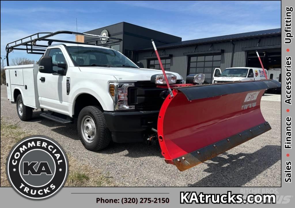 Ford F 250 XL SD Utilitaire benne