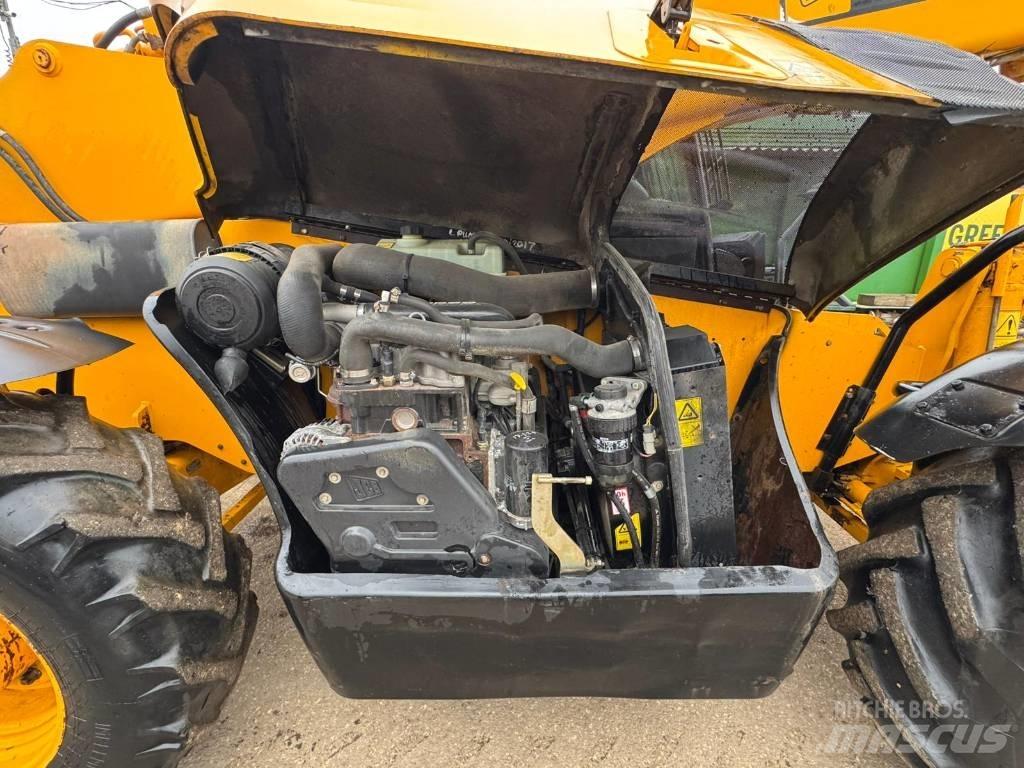 JCB 535-125 Chariot télescopique