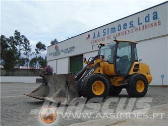 Volvo L 25 F Chargeuse sur pneus