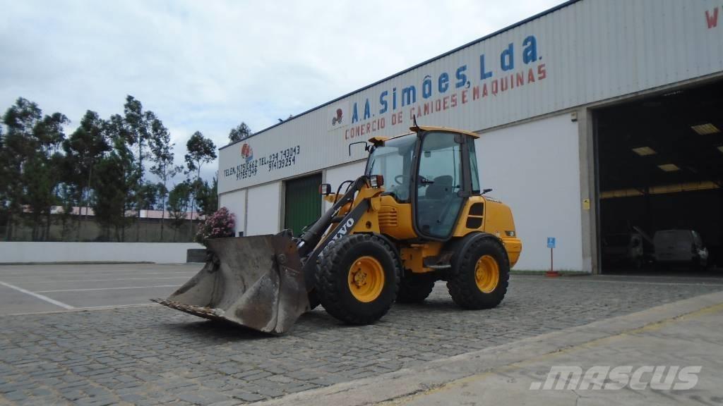 Volvo L 25 F Chargeuse sur pneus