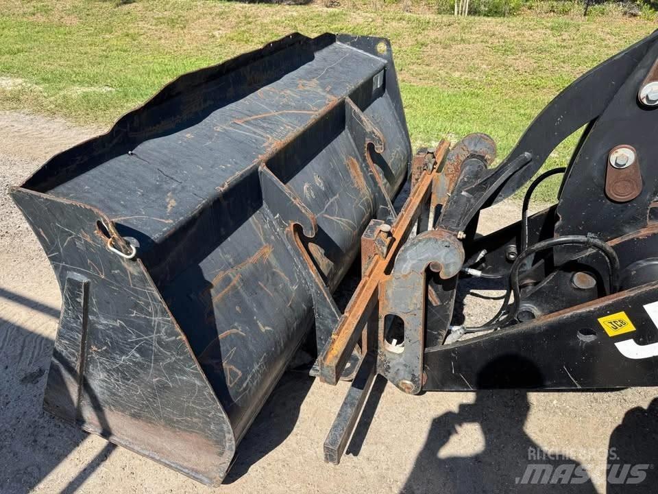 JCB 407 Chargeuse sur pneus
