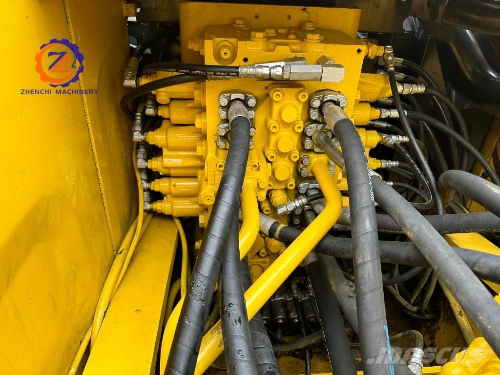 Komatsu PC 200-7 Pelle sur chenilles