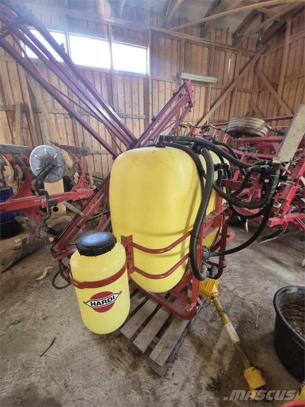 Hardi 600/11 Pulvérisateurs traînés