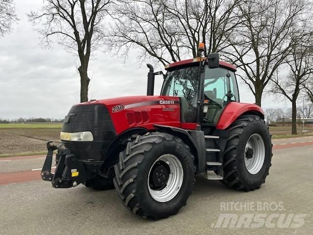 Case IH Magnum 250 Tracteur