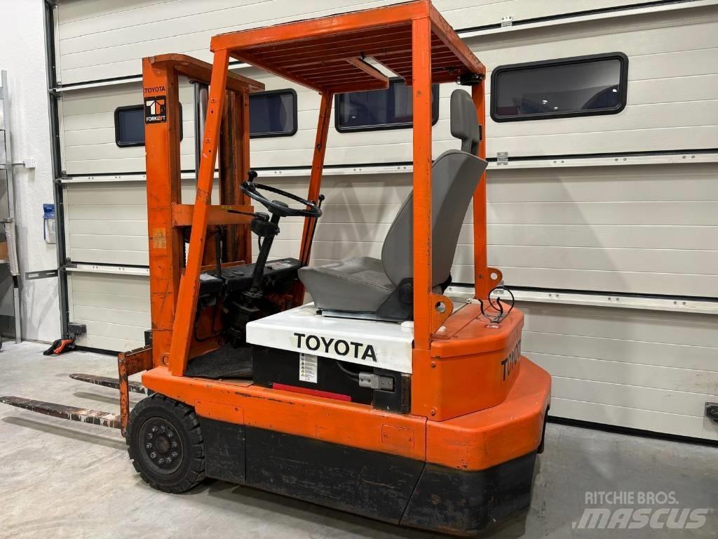 Toyota FBE 18 Chariots élévateurs électriques