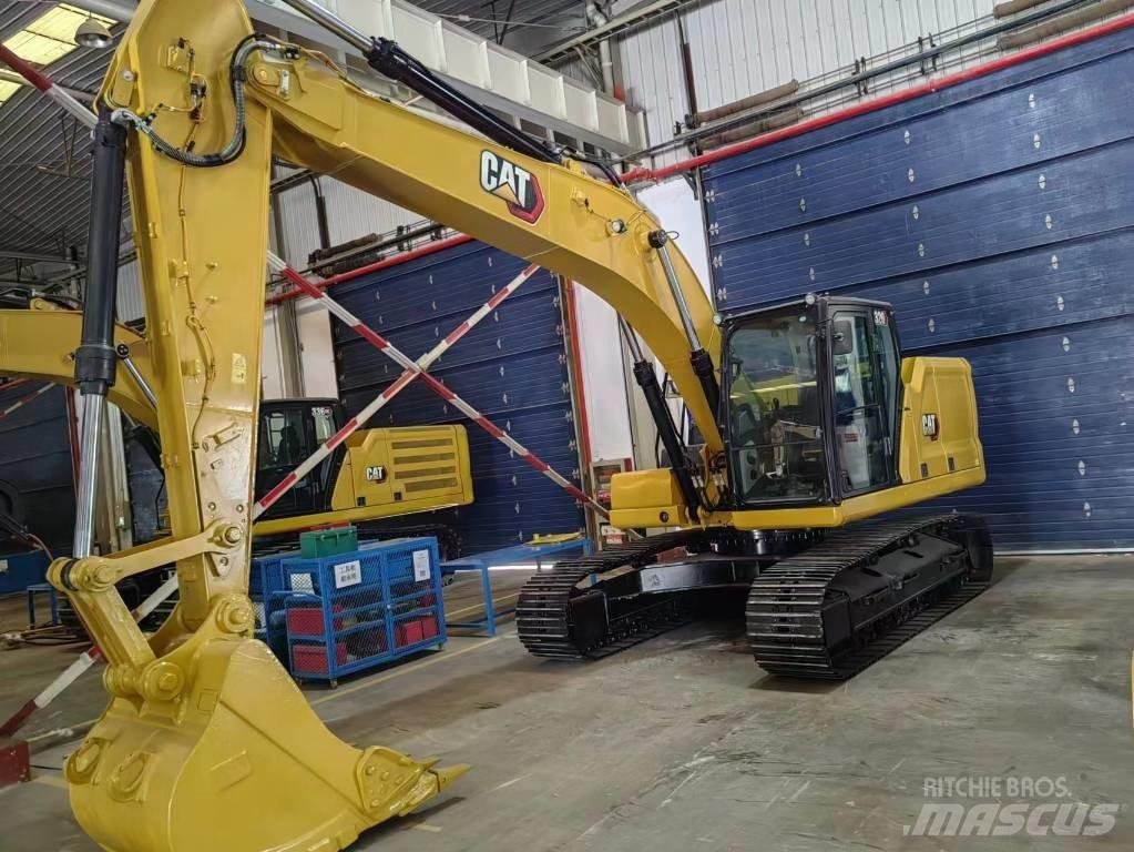 CAT 320 Pelle sur chenilles