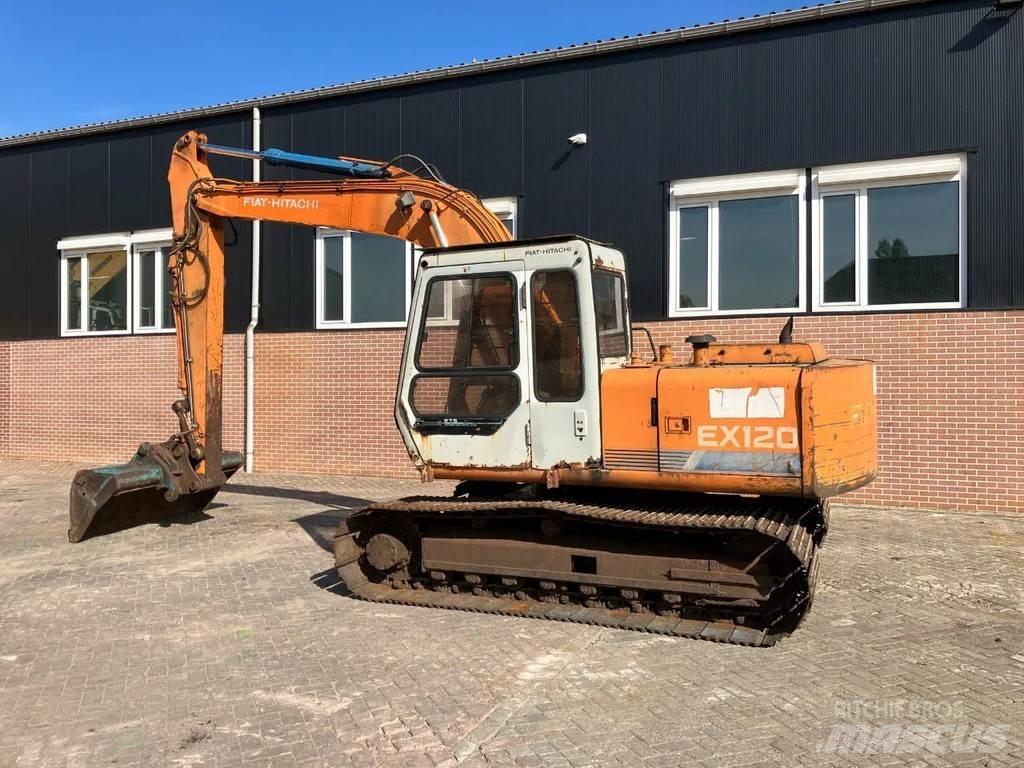 Fiat Hitachi EX120 Pelle sur chenilles