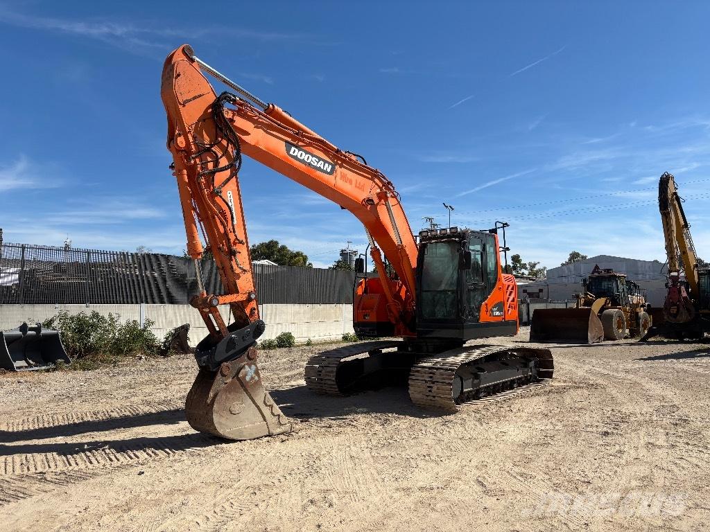 Doosan DX 235 LCR Pelle sur chenilles