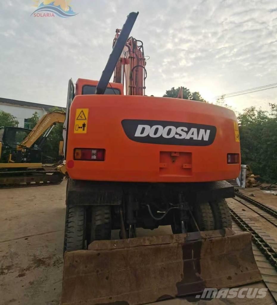 Doosan DH 150 W-7 Pelle sur pneus