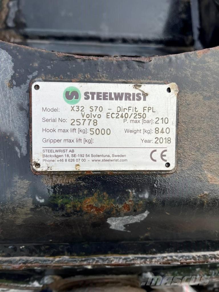 Steelwrist X32 Rotator