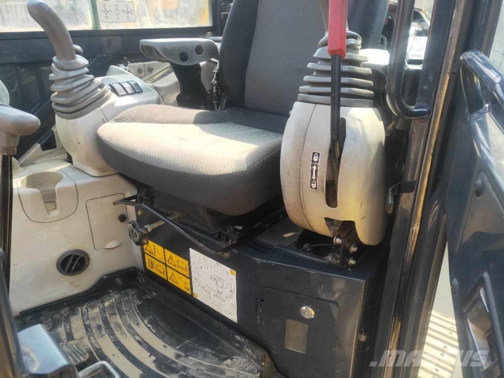 Hitachi ZX55USR-5A Mini pelle < 7t