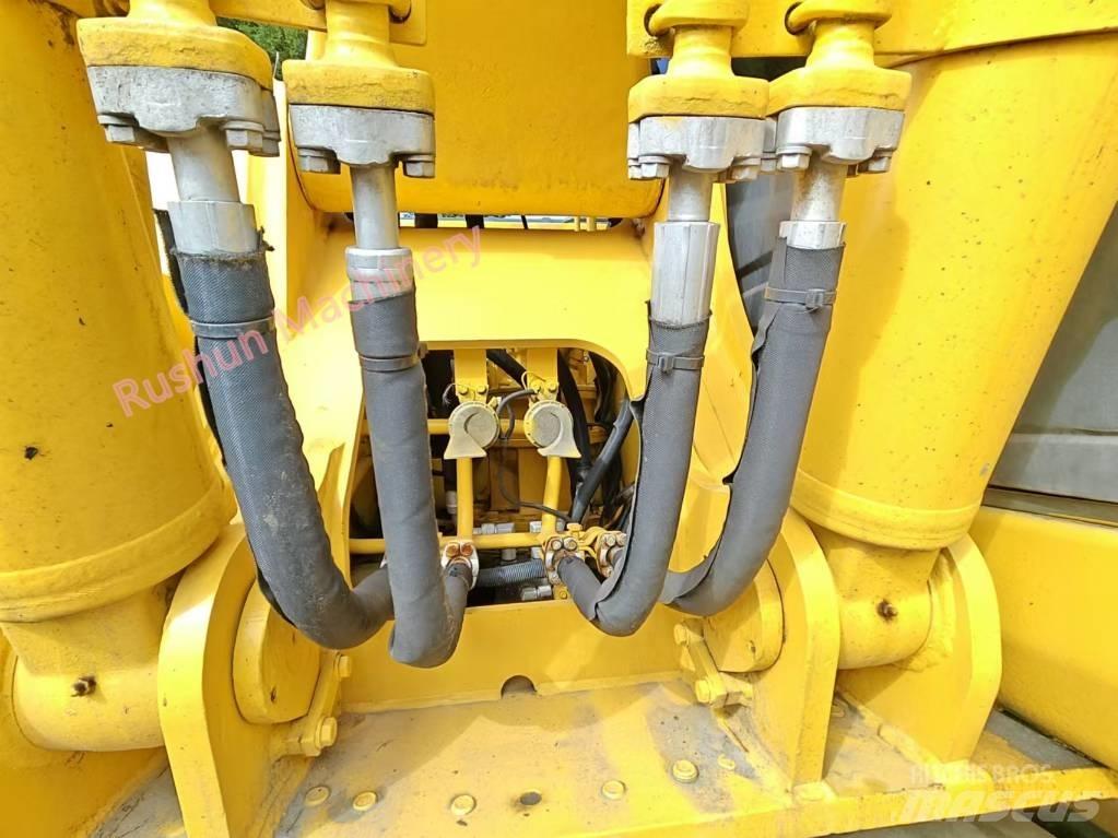 Komatsu PC 220-7 Pelle sur chenilles