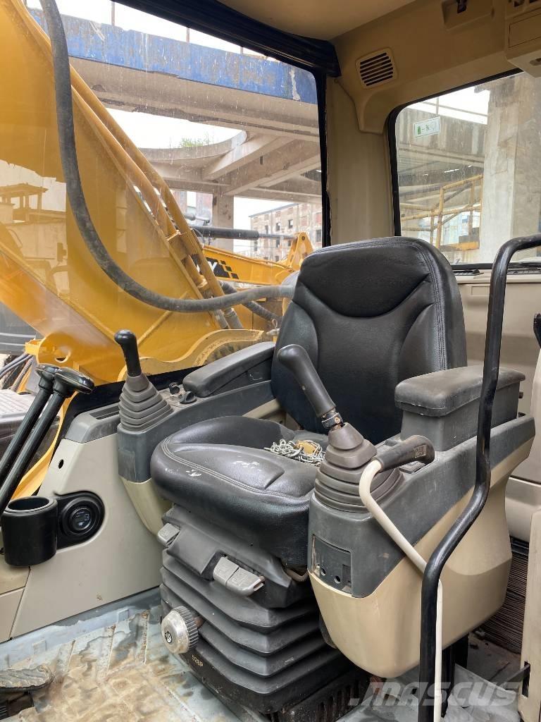 CAT 330 D Pelle sur chenilles