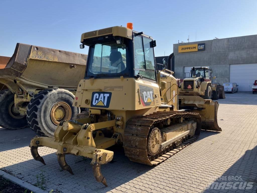 CAT D 6 K 2 XL Bouteurs sur chenilles