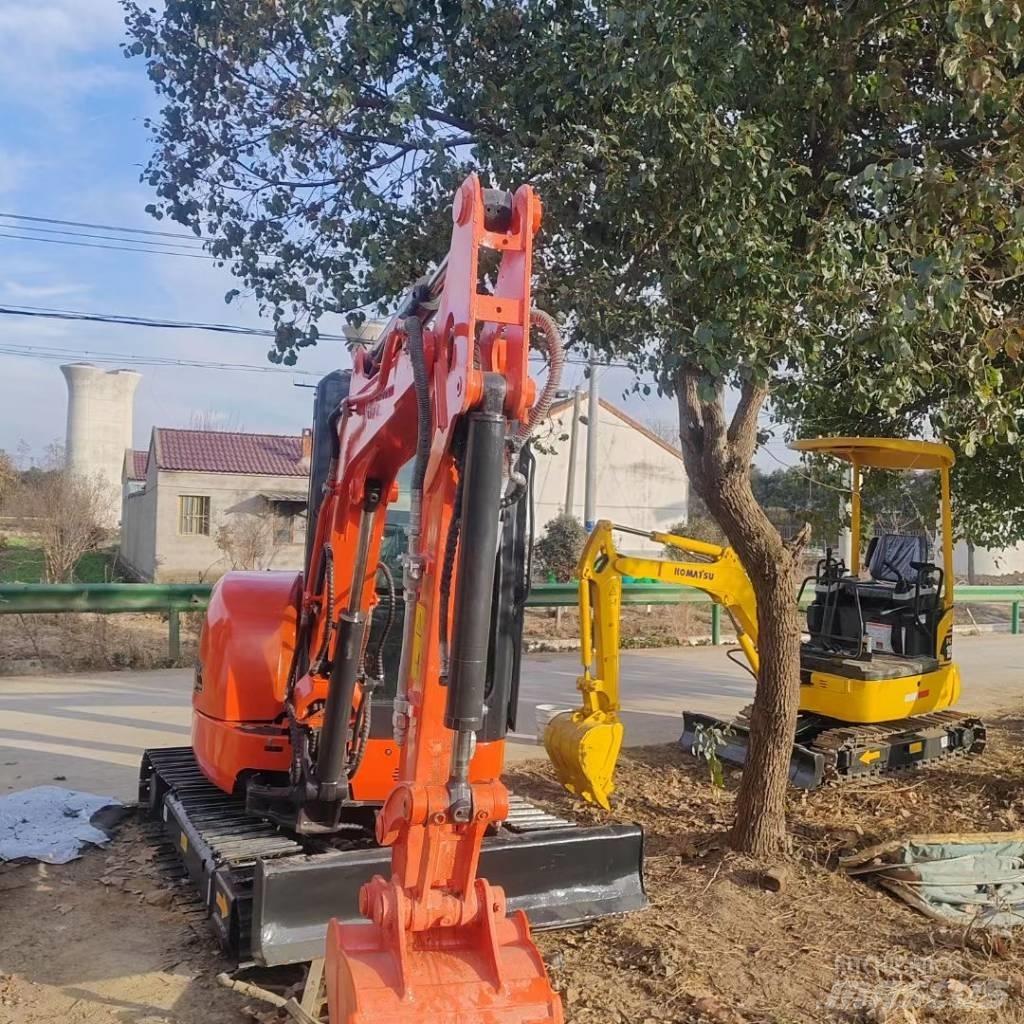Kubota U 30 Mini pelle < 7t
