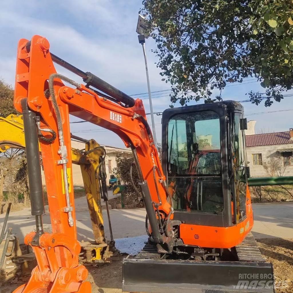 Kubota U 30 Mini pelle < 7t