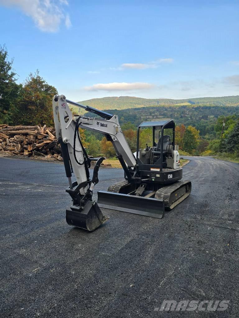 Bobcat E 50 Mini pelle < 7t
