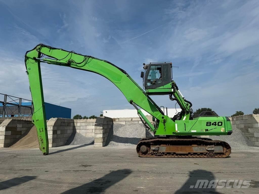 Sennebogen 840R Pelle à déchets