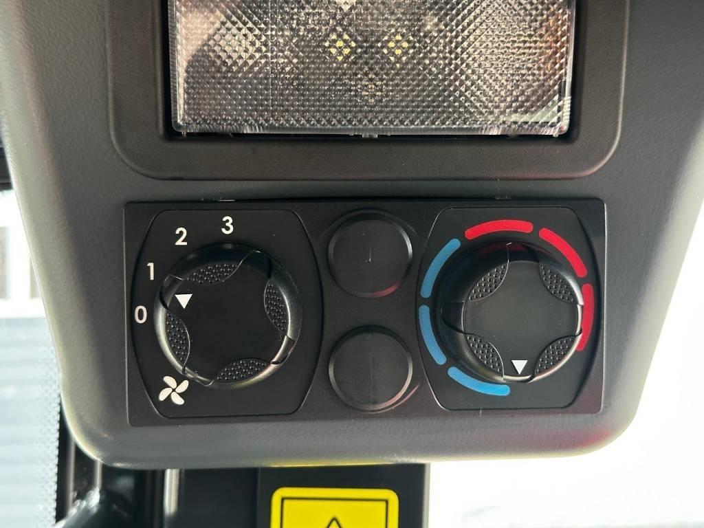 Yanmar V 7 Chargeuse sur pneus