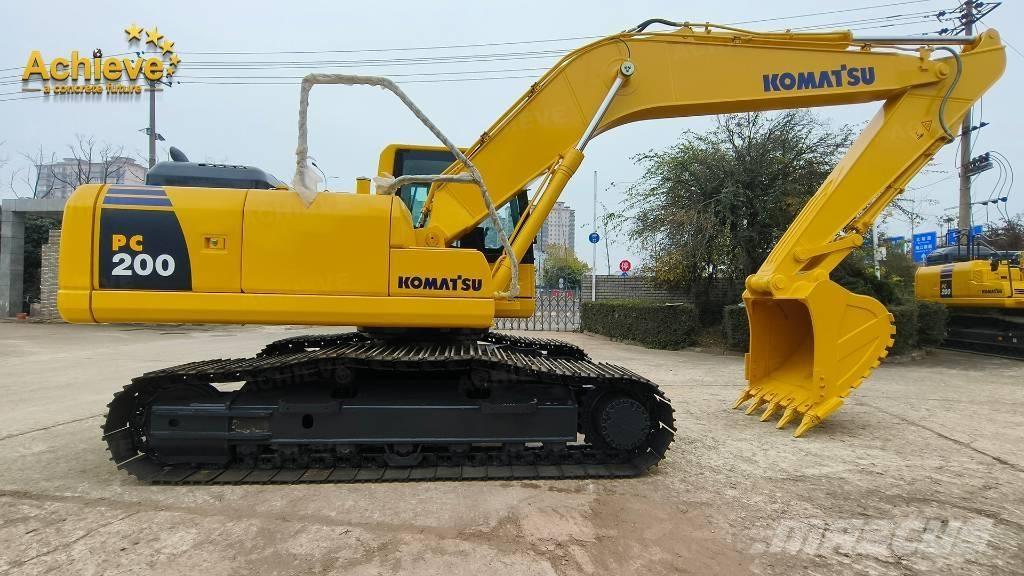 Komatsu PC 200 Pelle sur chenilles