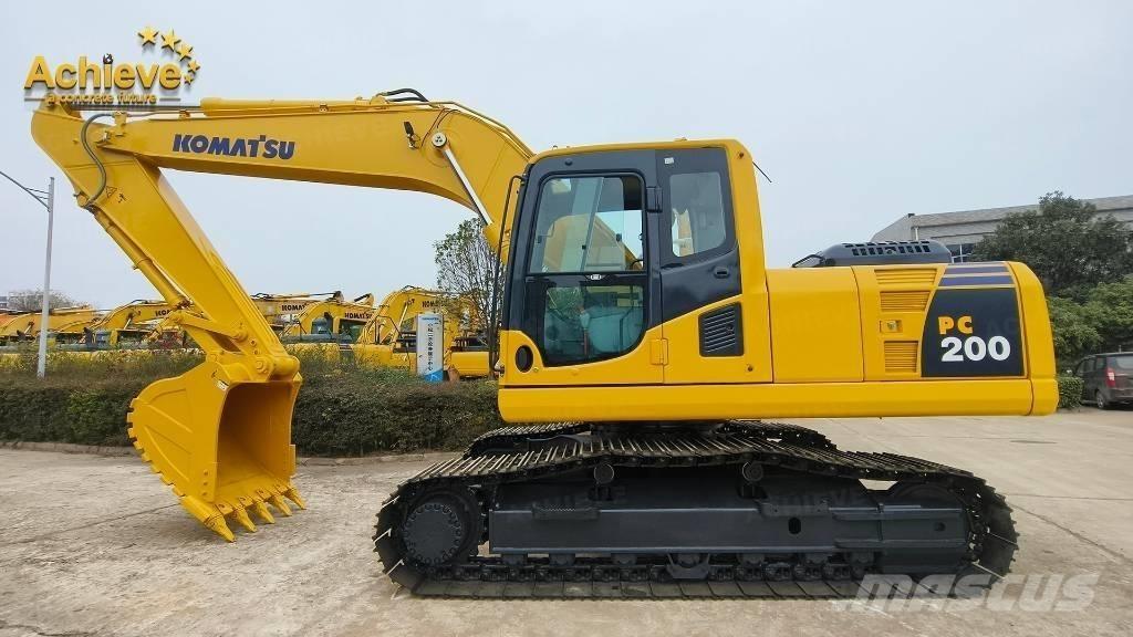 Komatsu PC 200 Pelle sur chenilles