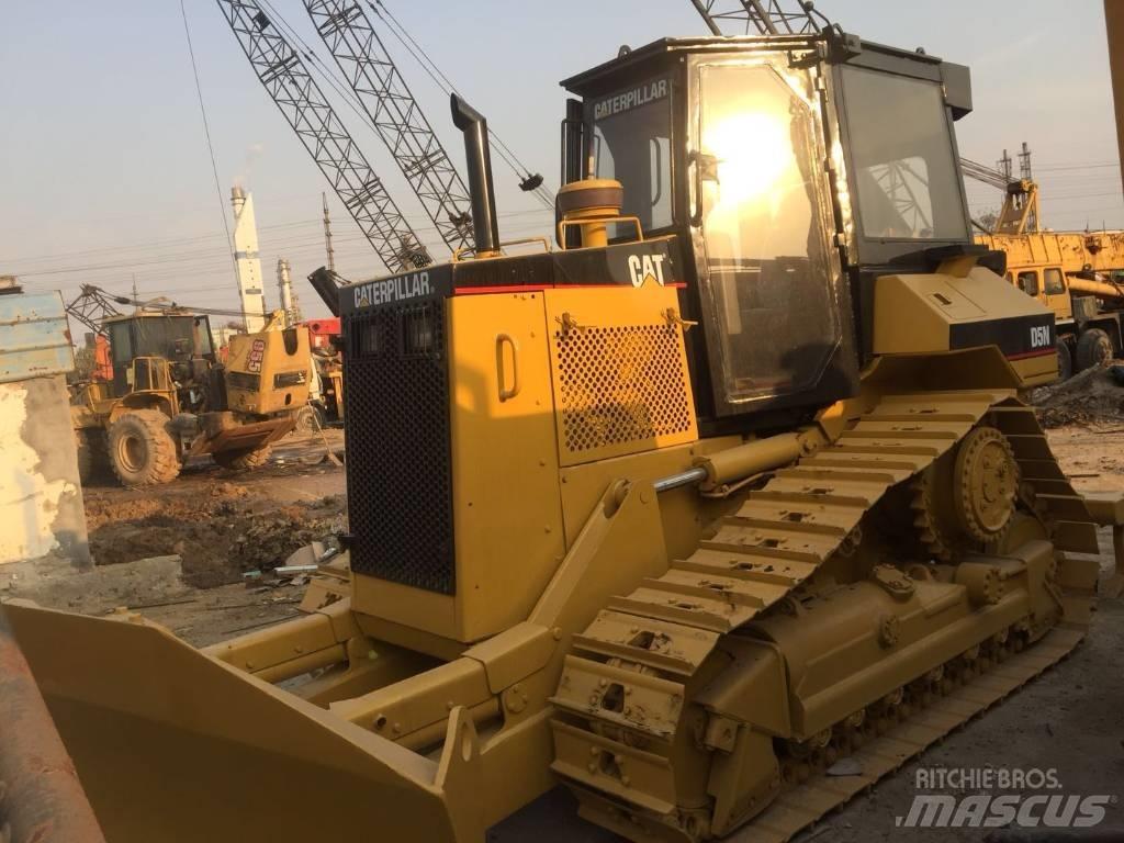 CAT D5N Bouteurs sur chenilles