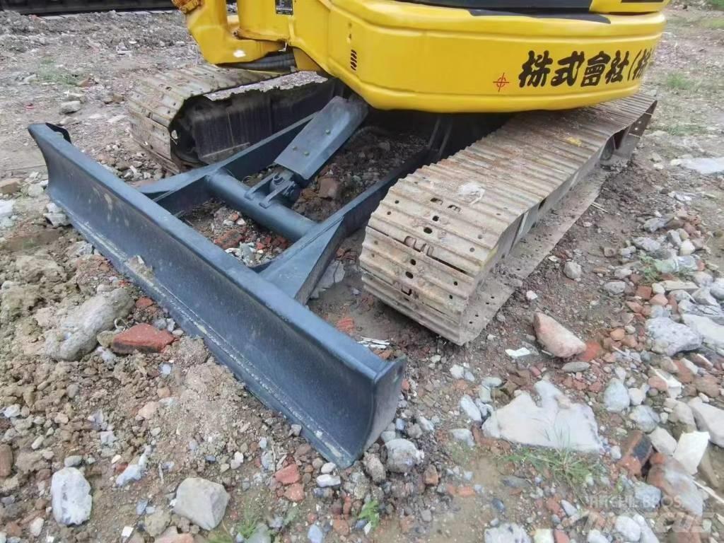 Komatsu PC40 Pelle sur chenilles