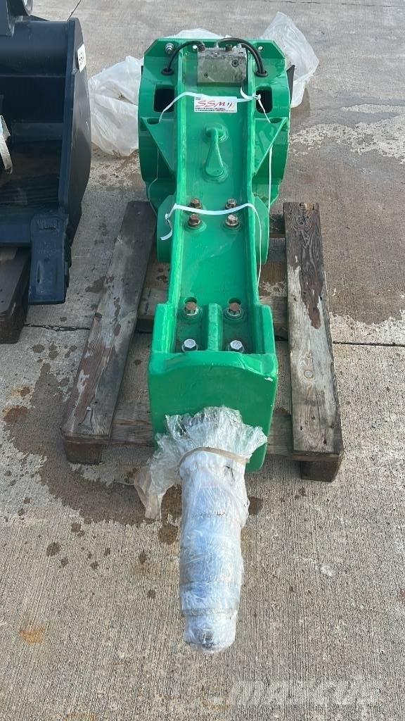 Montabert M 900 Marteau hydraulique