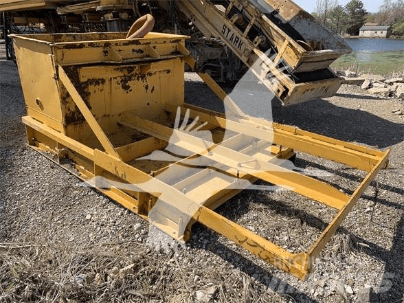 CAT 2285832 Godet