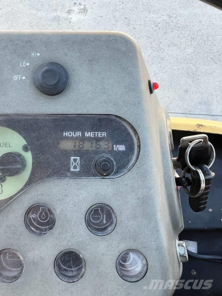 Yanmar Vio 17 Mini pelle < 7t