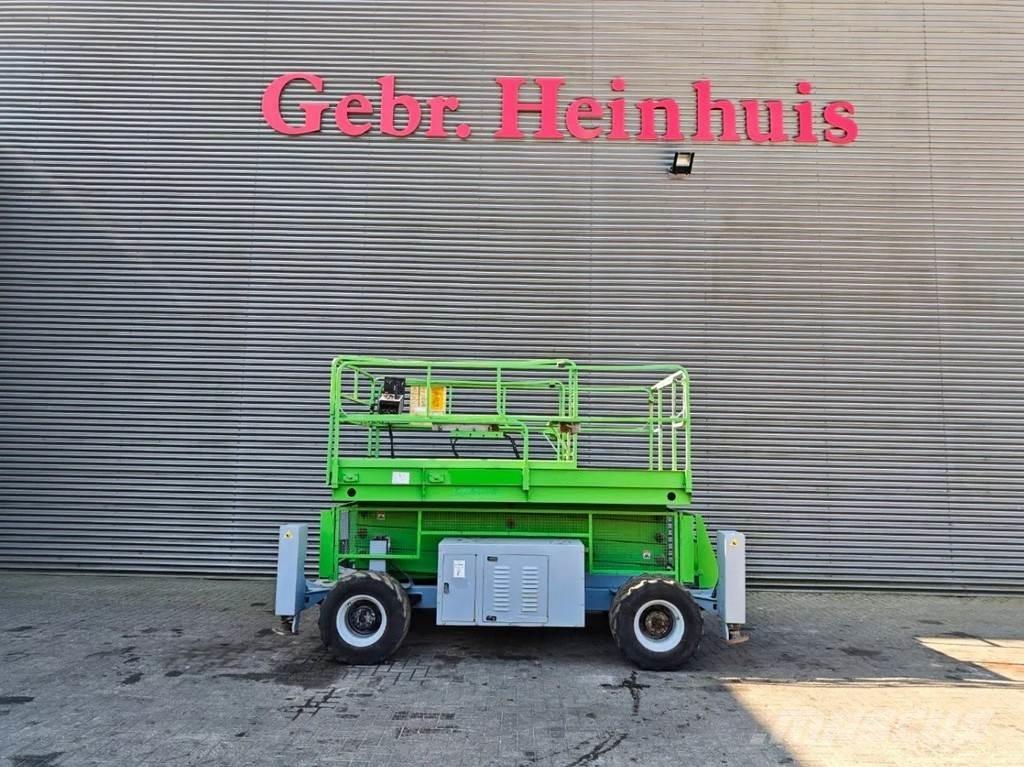 JLG 33 RTS Nacelle ciseaux