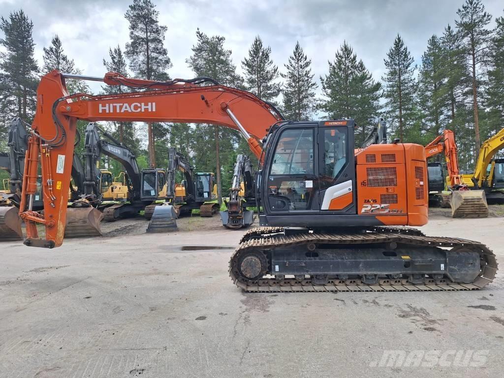 Hitachi ZX225USLC-7 Pelle sur chenilles
