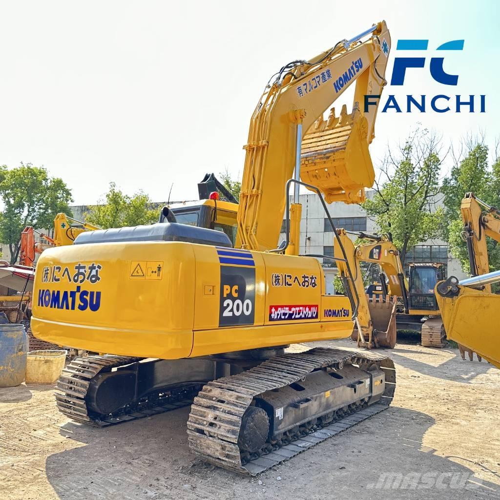 Komatsu PC 200 Pelle sur chenilles